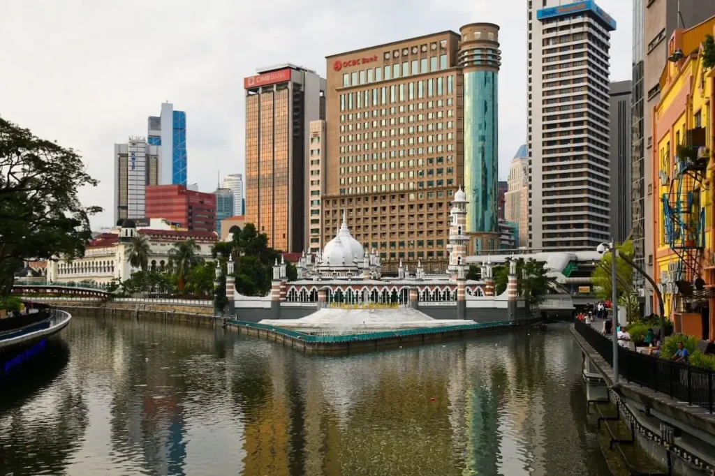 Masjid Jamek | at the confluence of two rivers, the origins of the name 'Kuala Lumpur'